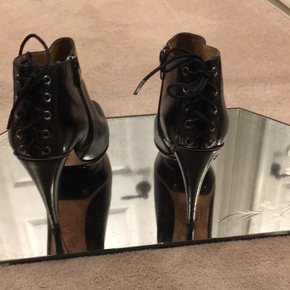 Joan & David genuine leather boots - Picture 3 of 4